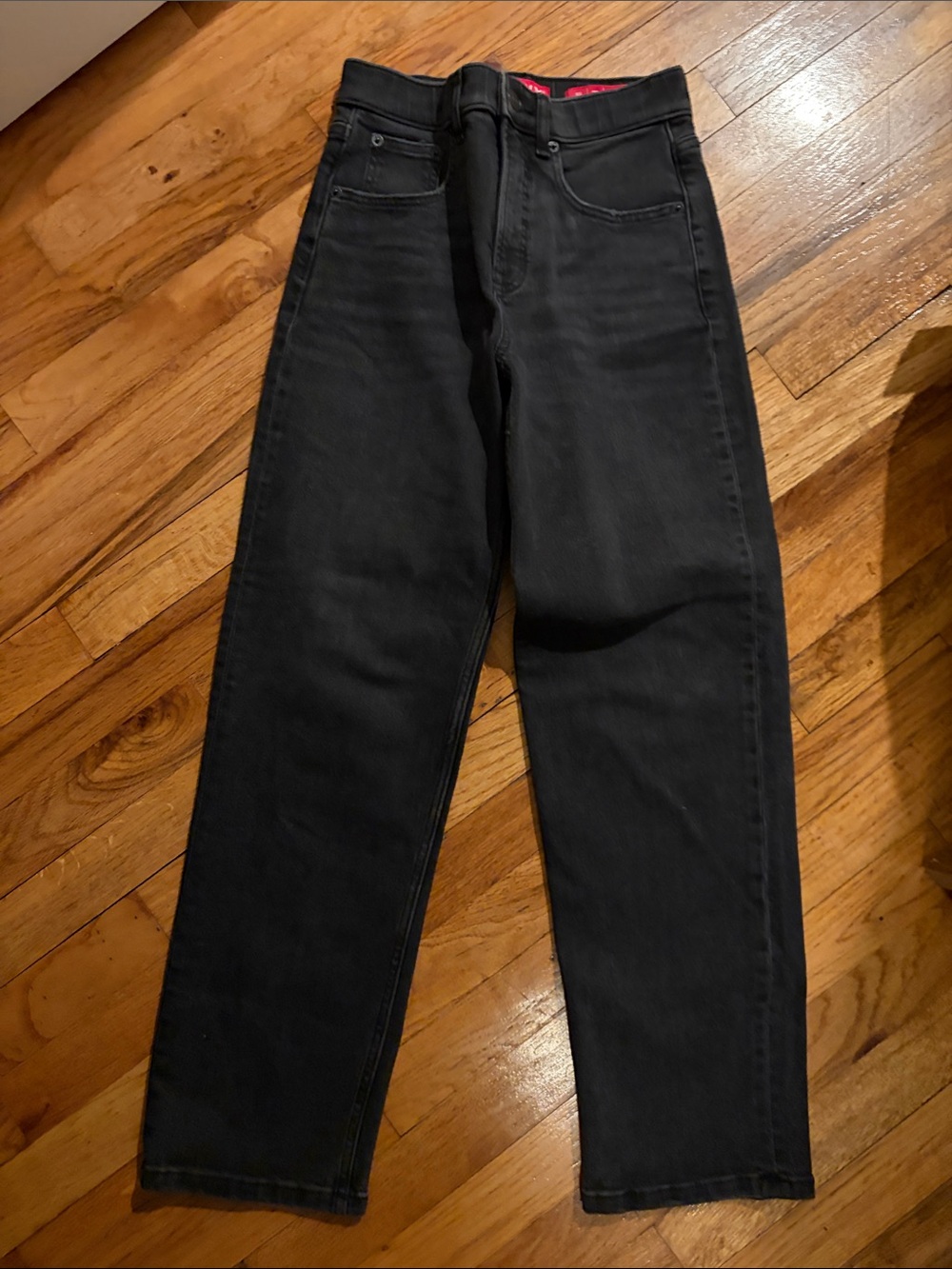 WoMen's Black Straight-Leg Jeans